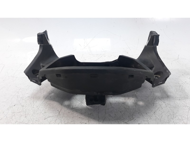 Recambio de moldura para honda cbr 500 r cbr 500 r referencia OEM IAM 64260MGZJ800  