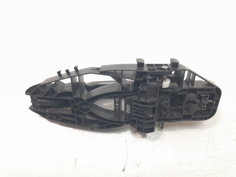 Recambio de maneta exterior delantera derecha para ford puma hybrid titanium design referencia OEM IAM 2126416  