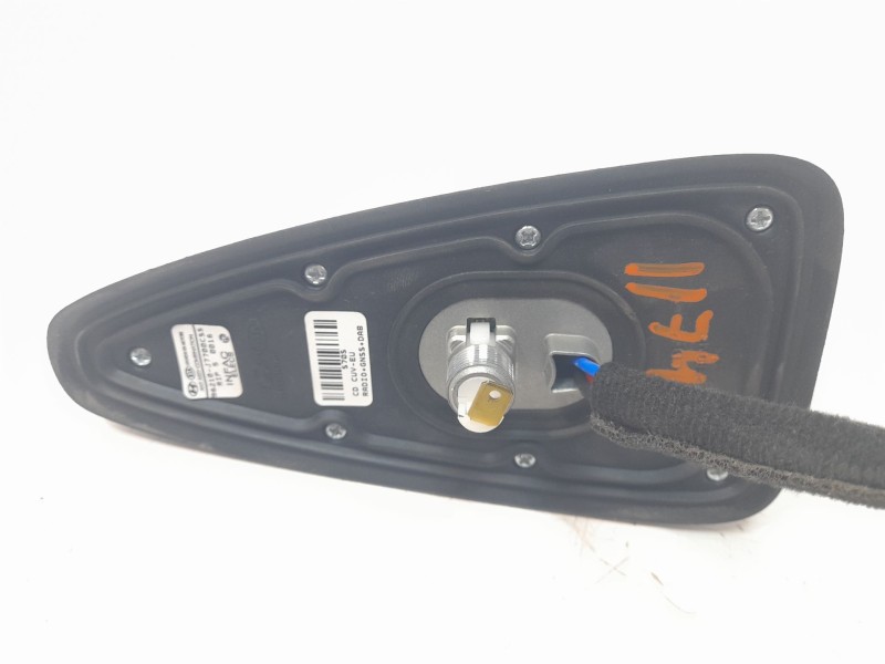 Recambio de antena para kia ceed concept referencia OEM IAM 96210J7700B3L  