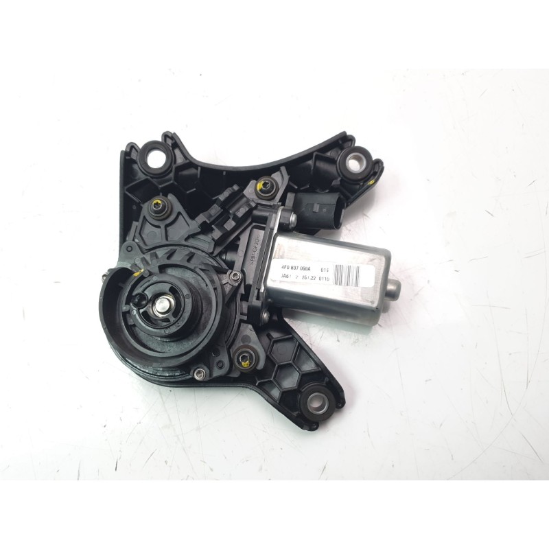 Recambio de motor cierre centralizado delantero derecho para porsche cayenne coupe (9yb) e-hybrid referencia OEM IAM 4F0837059A 