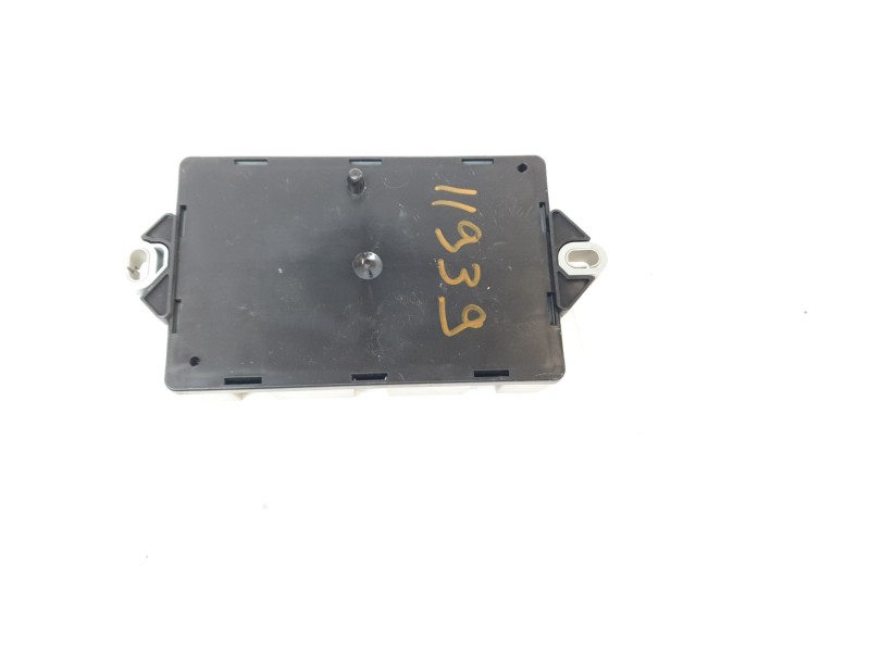 Recambio de caja reles / fusibles para land rover discovery sport pure referencia OEM IAM C  