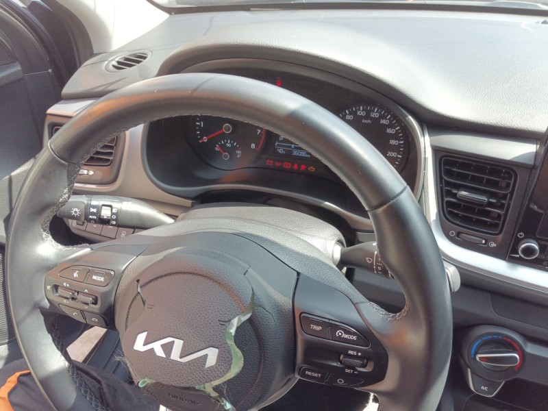 Recambio de mando multifuncion para kia stonic (yb) 1.2 cvvt referencia OEM IAM   