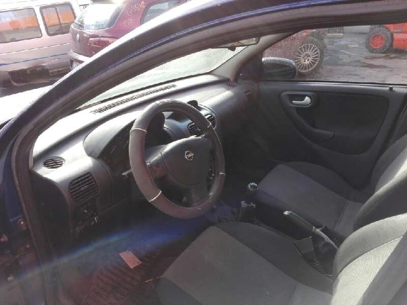 opel corsa c del año 2005