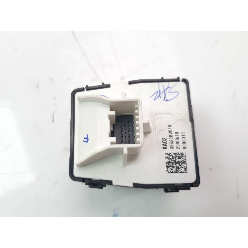 Recambio de mando retrovisor para hyundai i20 iii (bc3, bi3) 1.6 t-gdi referencia OEM IAM 93530BV010  