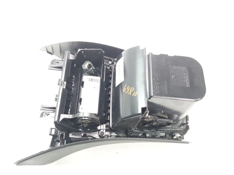 Recambio de moldura para mercedes-benz clase gla (w156) gla 200 cdi (156.908) referencia OEM IAM A1766802000  