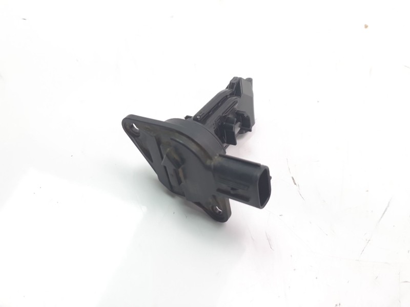 Recambio de caudalimetro para toyota rav4 referencia OEM IAM 2220475040  