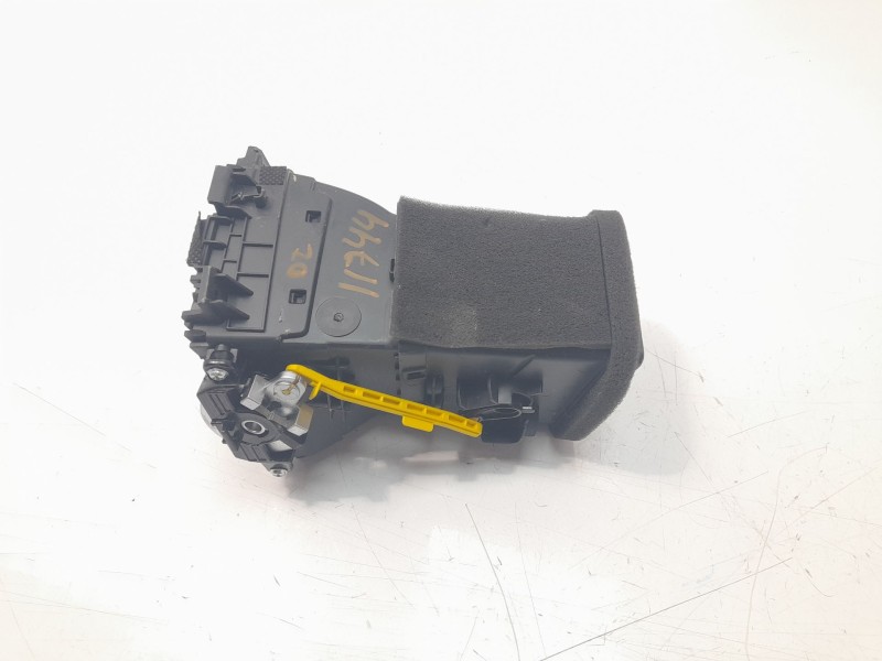 Recambio de rejilla aireadora para kia rio (yb) 1.2 cat referencia OEM IAM 97480J7AA0  