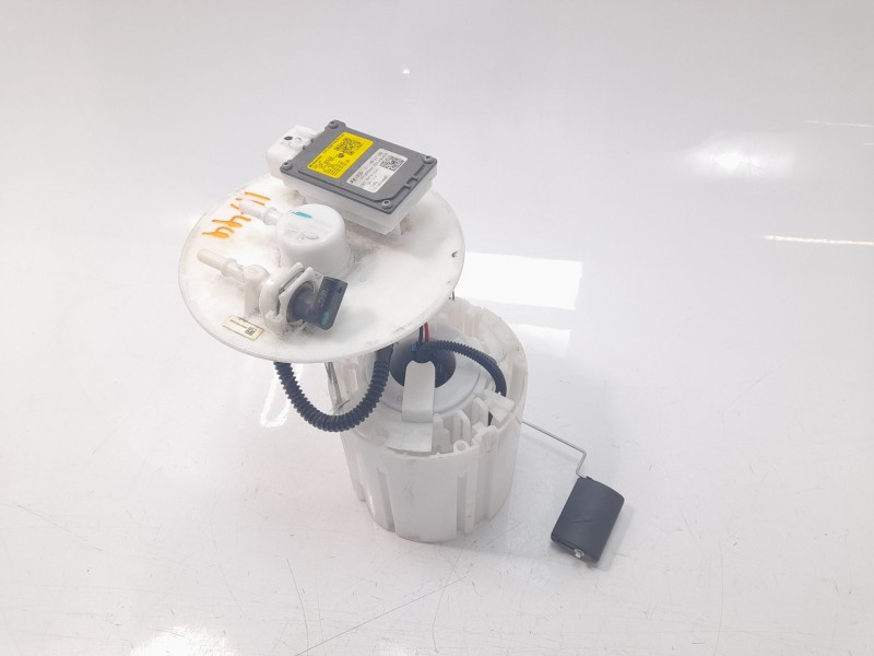 Recambio de bomba combustible para kia ceed concept referencia OEM IAM 31110J7100  