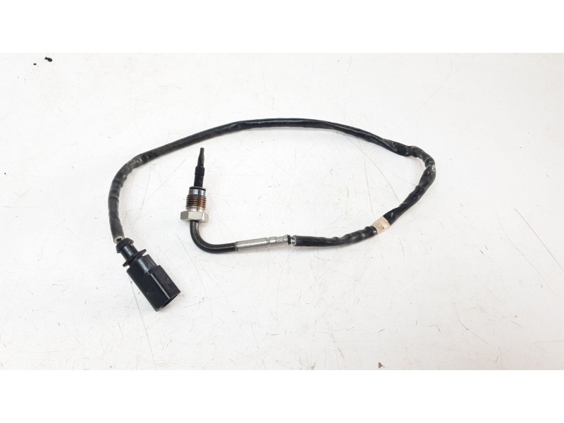 Recambio de sensor para audi a4 avant (8w5) básico referencia OEM IAM 8W0906088E  
