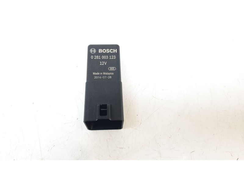 Recambio de caja precalentamiento para land rover discovery sport pure referencia OEM IAM FX23189E2AC 0281003123 