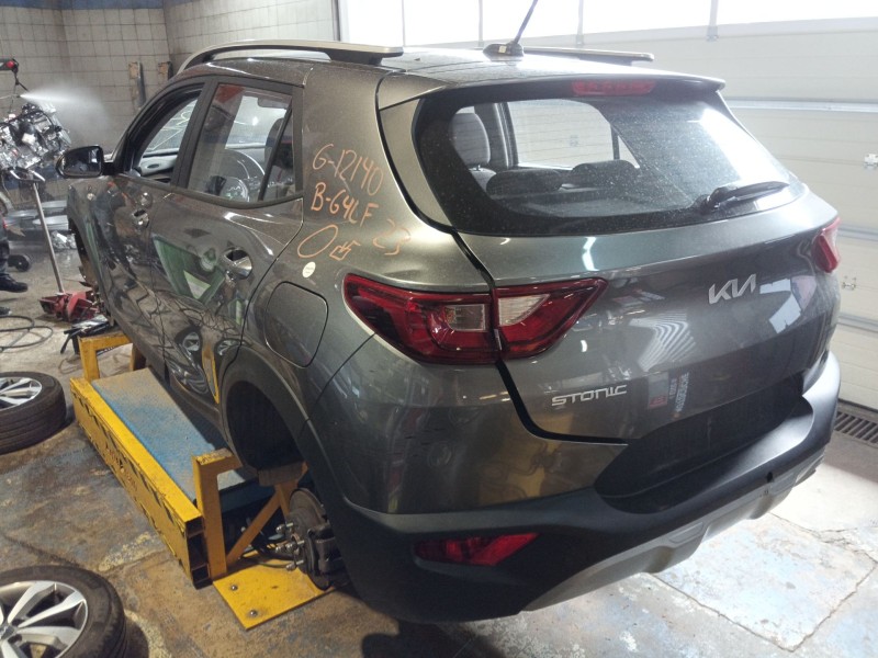 kia stonic (yb) del año 2023