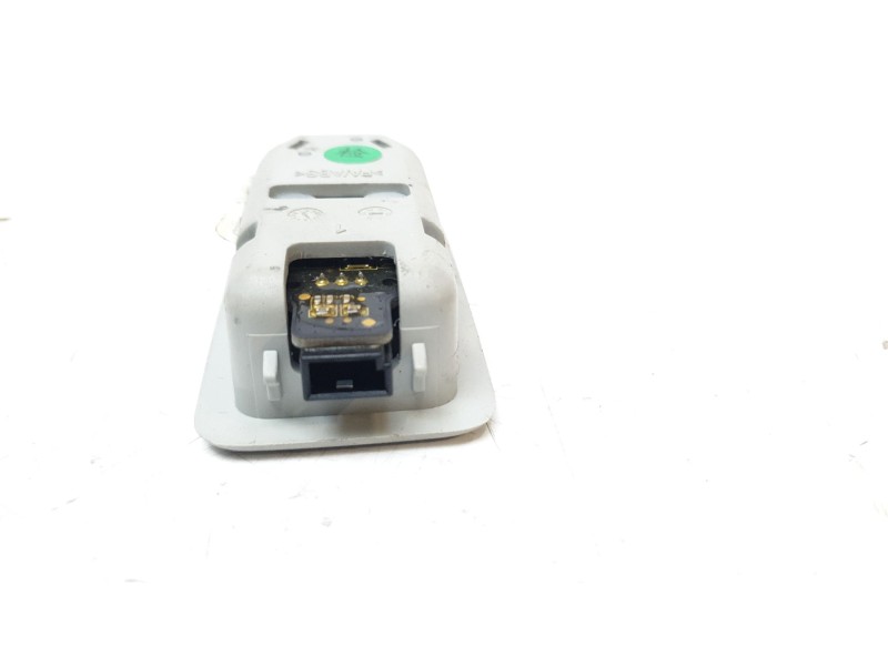 Recambio de luz interior para land rover discovery sport pure referencia OEM IAM FK7213776  