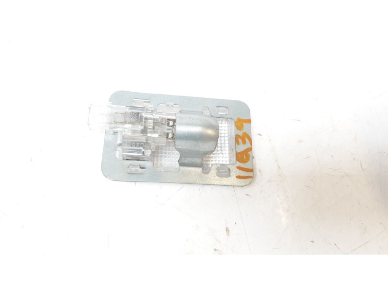 Recambio de luz interior para land rover discovery sport pure referencia OEM IAM 152937  