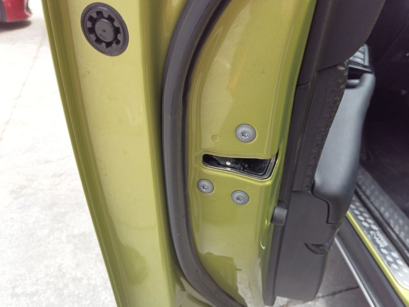 Recambio de cerradura puerta delantera izquierda para toyota c-hr (_x1_) 1.8 hybrid (zyx10_, zyx11_) referencia OEM IAM   