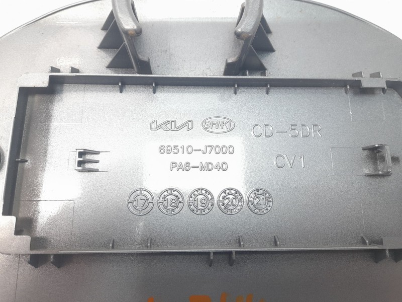 Recambio de tapa exterior combustible para kia ceed concept referencia OEM IAM 69510J7000  