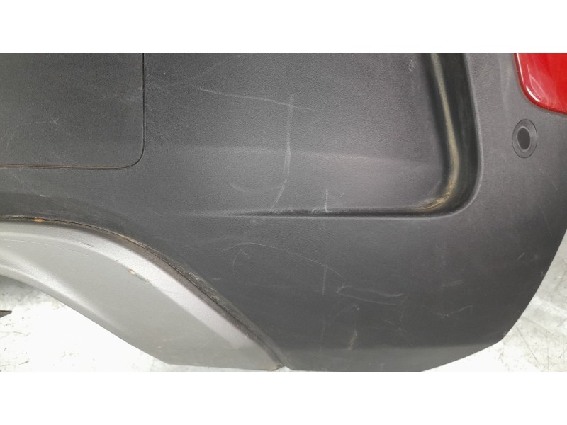 Recambio de paragolpes trasero para jeep avenger altitude referencia OEM IAM 735783135  