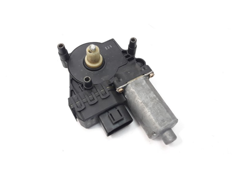 Recambio de motor elevalunas trasero izquierdo para audi a4 avant (b5) 1.9 tdi referencia OEM IAM 0130821787  