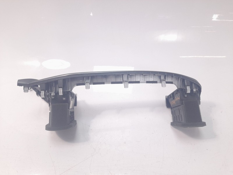 Recambio de aireador central para kia ceed concept referencia OEM IAM 84740J7AA0  