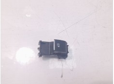 MANDO ELEVALUNAS DELANTERO DERECHO 84810F4030 84810F4030 193170CZD