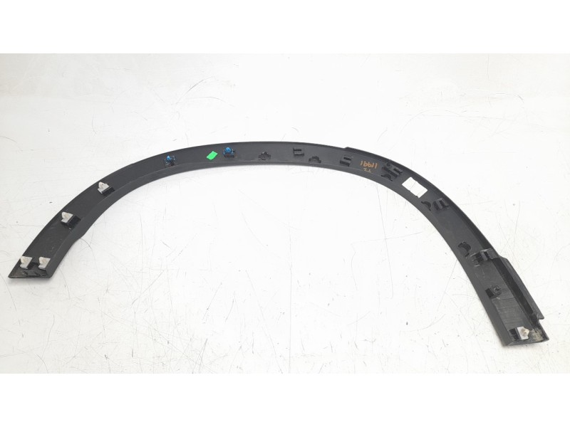 Recambio de aletin trasero izquierdo para jeep avenger altitude referencia OEM IAM 735769641  