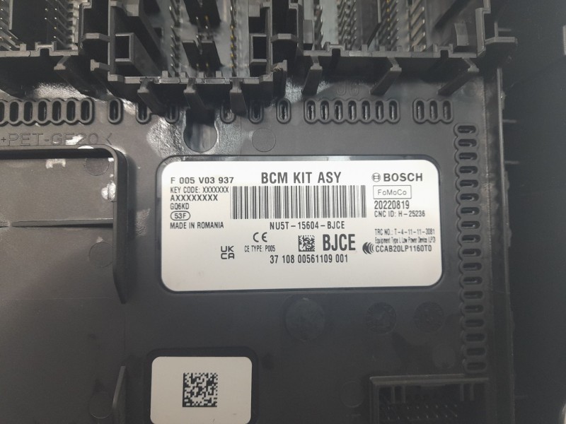 Recambio de caja reles / fusibles para ford focus st-line referencia OEM IAM NU5T15604BJCE 20220819 