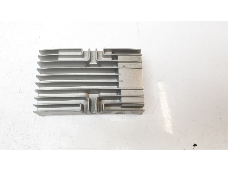 Recambio de amplificador de sonido para land rover discovery sport pure referencia OEM IAM FK7219C164ZF  
