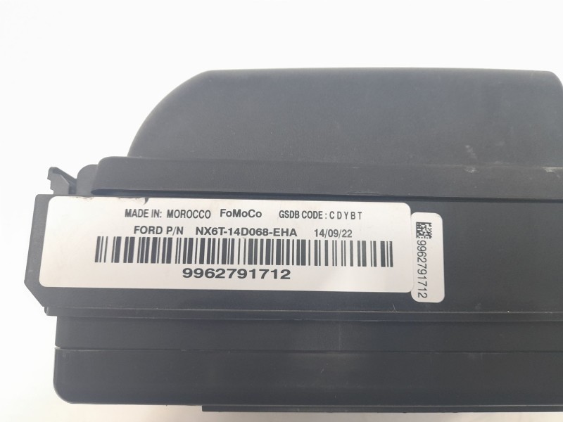 Recambio de caja reles / fusibles para ford focus st-line referencia OEM IAM NX6T14D068EHA  