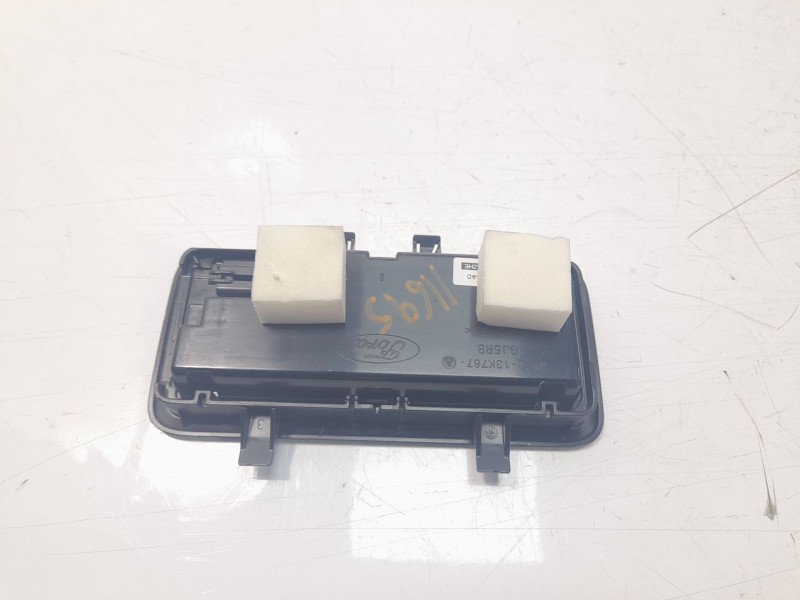 Recambio de luz interior para ford focus st-line referencia OEM IAM JX7B13K767A  