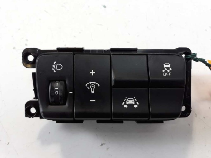Recambio de interruptor para kia sportage x-tech 2wd referencia OEM IAM 93700F1000 4C81A11000 