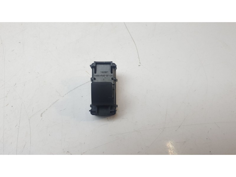 Recambio de mando elevalunas trasero izquierdo para lexus xe2 is300h referencia OEM IAM 8481030192  