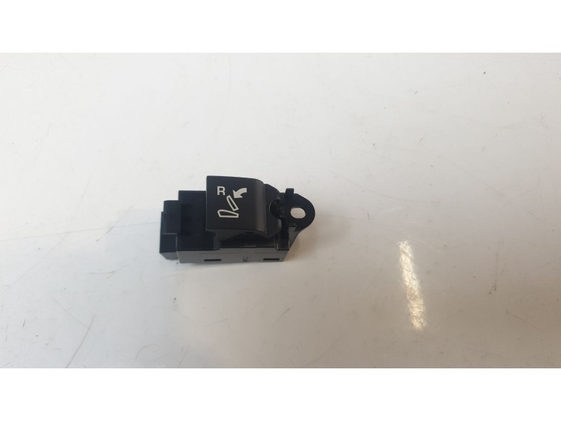 Recambio de interruptor para land rover discovery sport pure referencia OEM IAM FK7214B704AA  