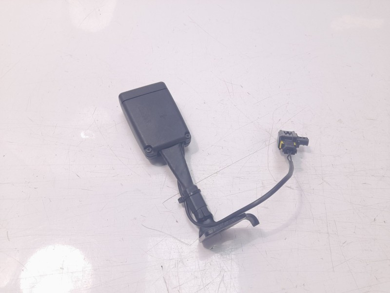 Recambio de cinturon seguridad trasero izquierdo para maserati ghibli iii (m157) 3.0 referencia OEM IAM 670019316  