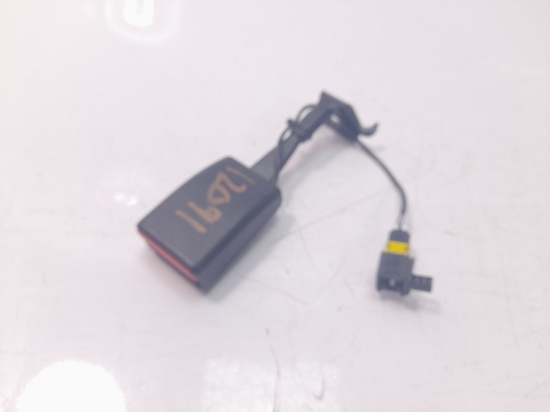 Recambio de cinturon seguridad trasero izquierdo para maserati ghibli iii (m157) 3.0 referencia OEM IAM 670019316  