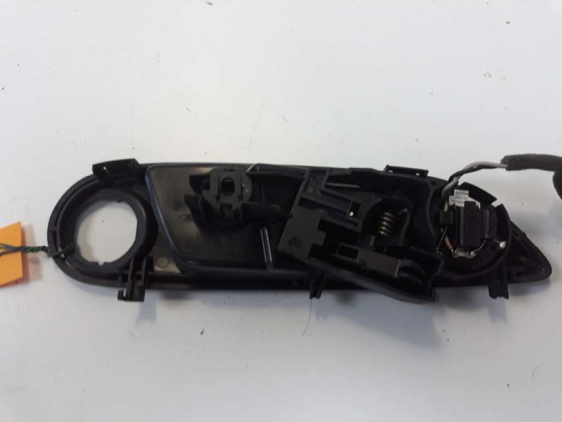 Recambio de maneta interior delantera izquierda para ford fiesta (cb1) trend referencia OEM IAM 8A61A22601ADW  