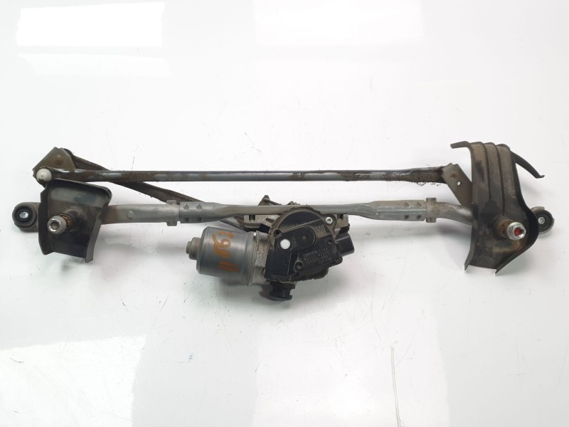 Recambio de motor limpia delantero para toyota rav4 referencia OEM IAM 8511042270  