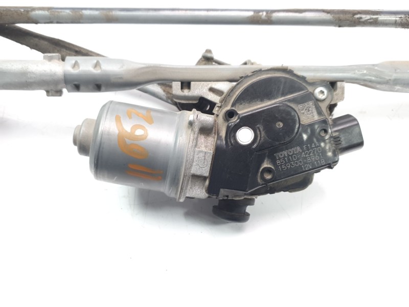 Recambio de motor limpia delantero para toyota rav4 referencia OEM IAM 8511042270  