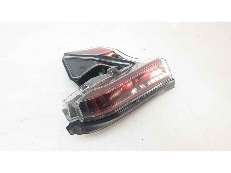 Recambio de piloto trasero izquierdo interior para toyota c-hr (_x1_) 1.8 hybrid (zyx10_, zyx11_) referencia OEM IAM 81590F4021 