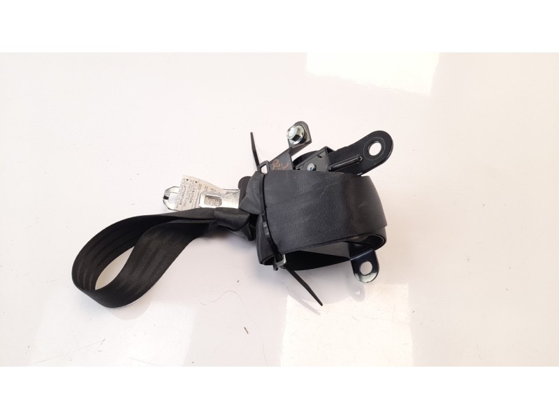 Recambio de cinturon seguridad trasero central para kia sportage 1.6 cat referencia OEM IAM 898503U200WK  