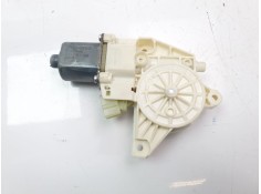MOTOR ELEVALUNAS DELANTERO IZQUIERDO A2048200142 