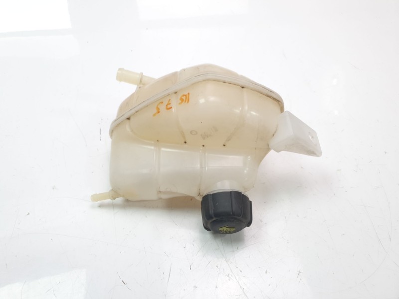 Recambio de deposito expansion para renault kadjar 1.5 dci diesel fap energy referencia OEM IAM 460914EH0A  