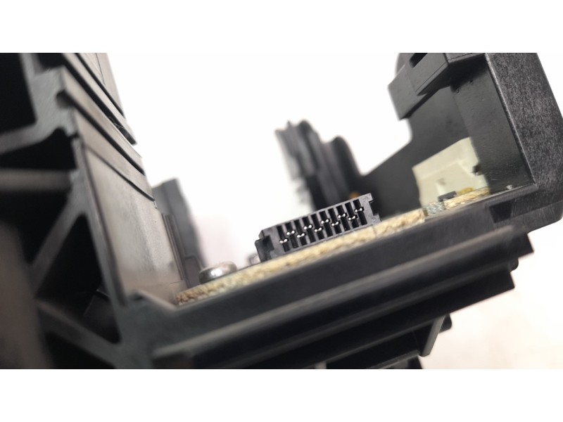 Recambio de modulo electronico para ford focus lim. (cb8) edition referencia OEM IAM BV6T13N064AJ  