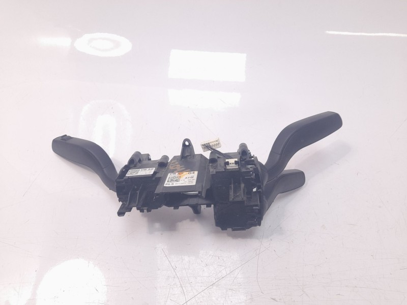 Recambio de mando multifuncion para audi q3 (8ug) attraction quattro referencia OEM IAM 8X0953501D  