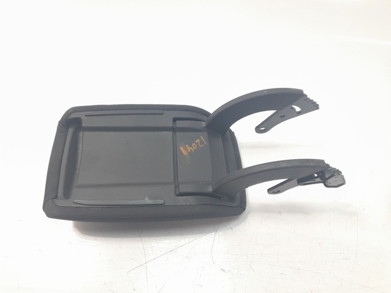 Recambio de apoyabrazos central para audi q3 (8ug) attraction quattro referencia OEM IAM 8U0864283A  