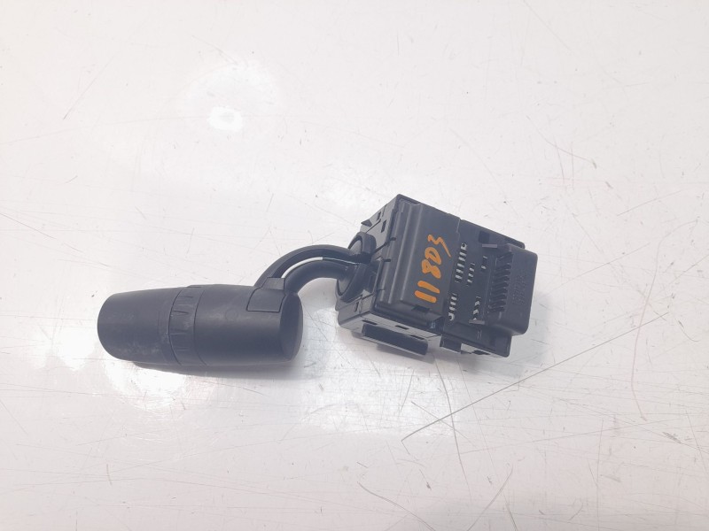 Recambio de mando intermitentes para mazda cx-3 100 aniversario referencia OEM IAM KD5117F887  