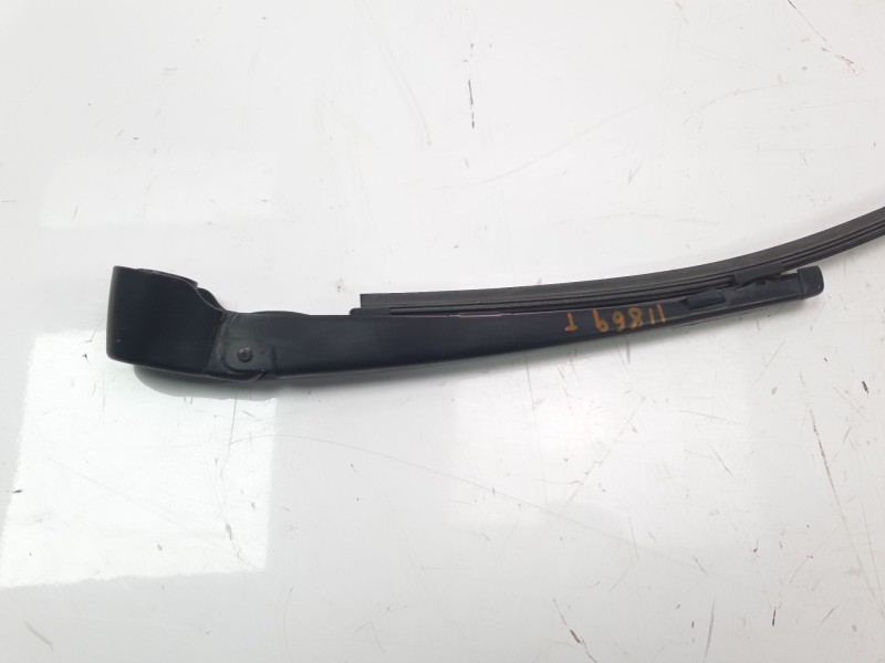 Recambio de brazo limpia trasero para mercedes-benz clase gla (w156) gla 200 cdi (156.908) referencia OEM IAM   