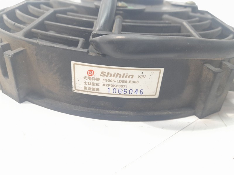 Recambio de electroventilador para kymco ak550 referencia OEM IAM 19005LDB5E000  