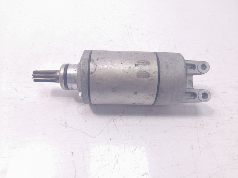 Recambio de motor arranque para kymco ak550 referencia OEM IAM 31210LGC6E00  