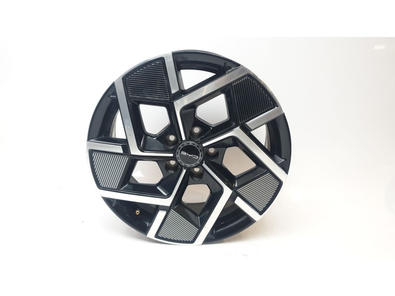 Recambio de llanta para byd atto 3 ev referencia OEM IAM   