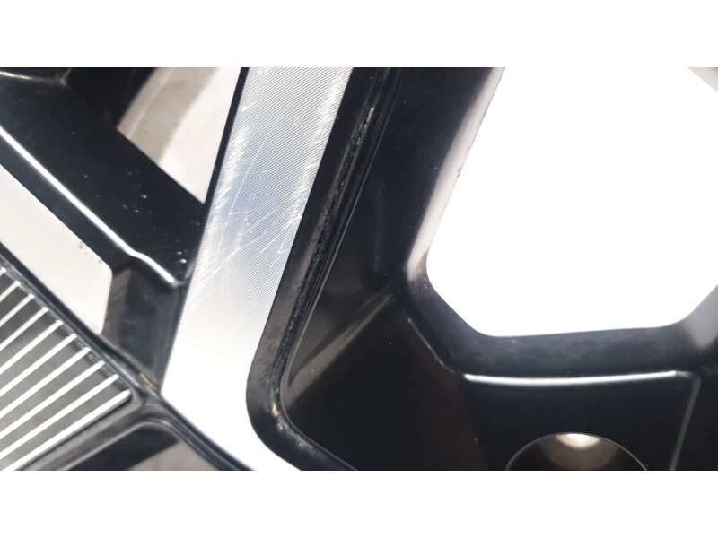 Recambio de llanta para byd atto 3 ev referencia OEM IAM   
