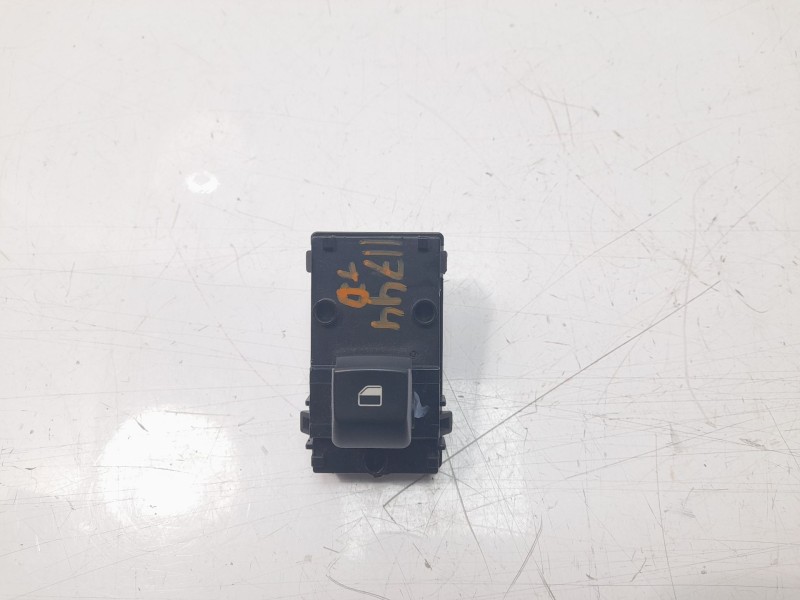 Recambio de mando elevalunas trasero derecho para kia ceed concept referencia OEM IAM 40B5221310  